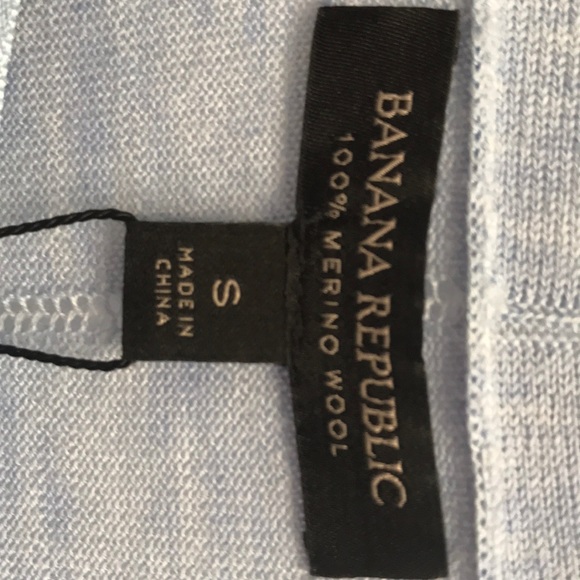 Light Blue Banana Republic Cardigan Size Small - Picture 2 of 5